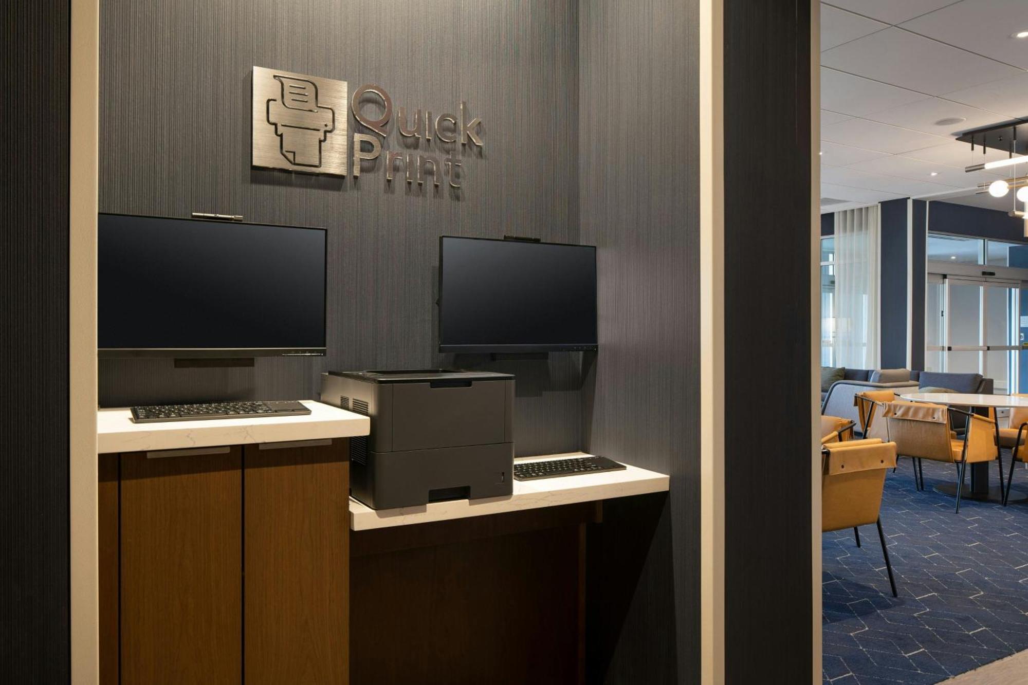 Hotel Courtyard By Marriott Fresno Clovis Exterior foto