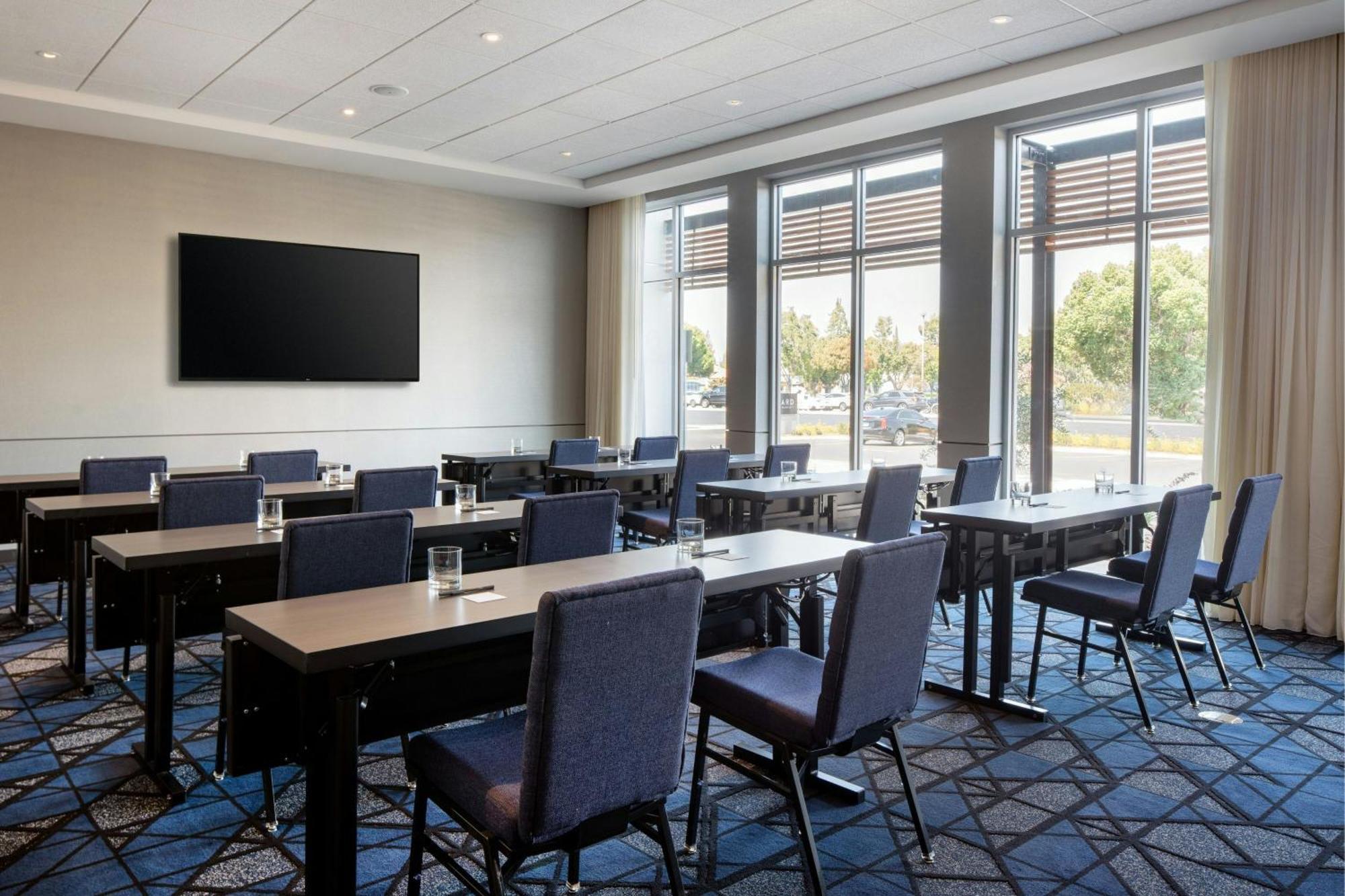 Hotel Courtyard By Marriott Fresno Clovis Exterior foto